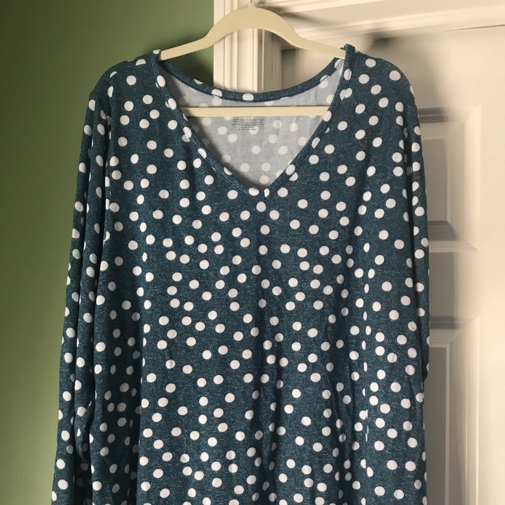 Women’s V neck Lane Bryant Polka Dot Top